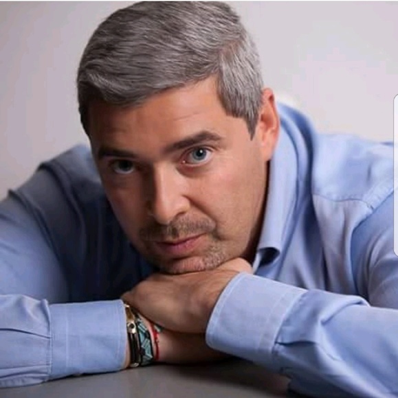 Meet your Posher, Michael - Picture 1 of 1